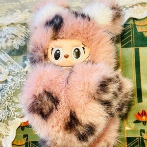 Valentine’s Custom Labubu w Magnetic ❤️